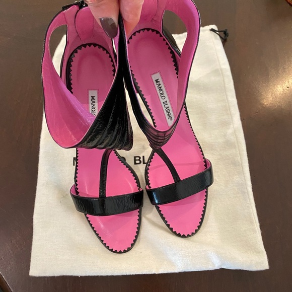 Authentic Manolo Blahnik black high heal sandals - Picture 5 of 16